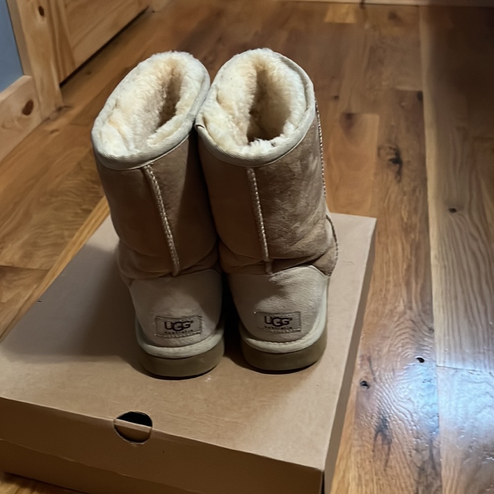 Ugg Boot - image 5